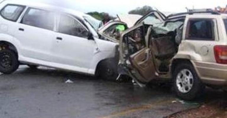 سحاب: وفاة و4 أصابات في حادث سير