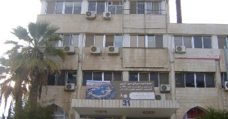 مجلس النقباء يدين الاعتداء على سوريا