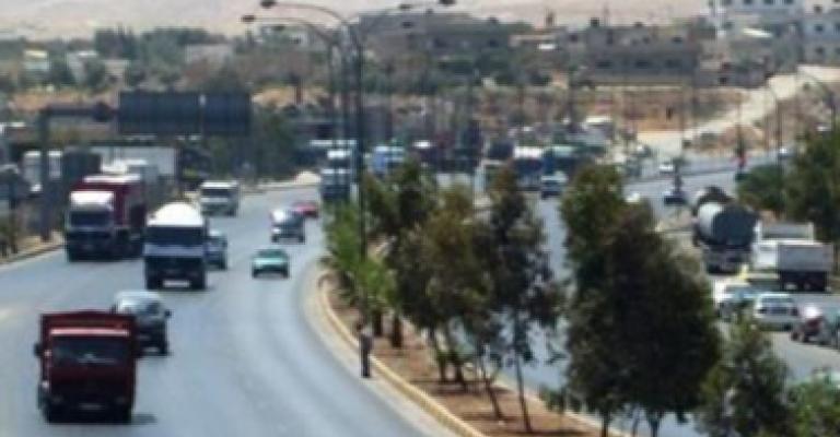 3 إصابات بحادث تدهور على اوتوستراد عمان الزرقاء