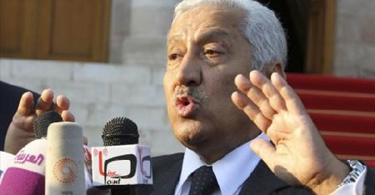 النسور: الأردن لا يسلح المعارضة السورية.. ومخاوف من التدخل العسكري