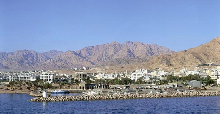 هزّة أرضية تضرب العقبة