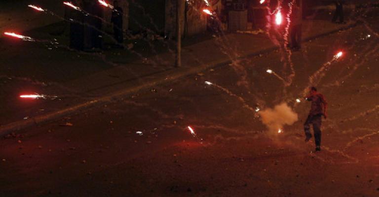 احتجاجات اسلامية في مدن في شتى انحاء مصر ومقتل مالايقل عن 24