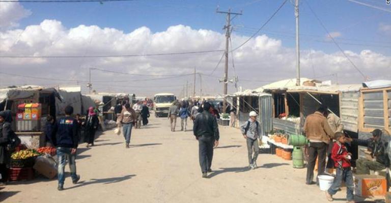 أبو شهاب: مشروع الساتر الترابي ما زال مستمراً