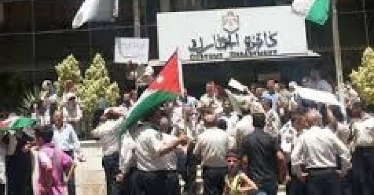 القضاة: خطة طوارئ بديلة للجمارك في ظل استمرار اعتصام الموظفين