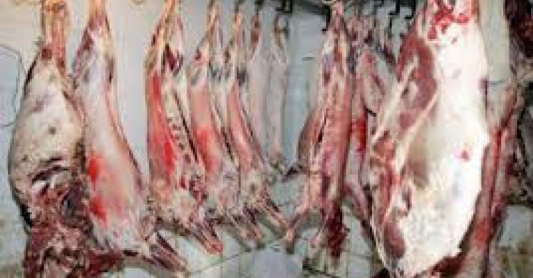 إتلاف 50 طن لحوم و31 طن مواد غذائية فاسدة