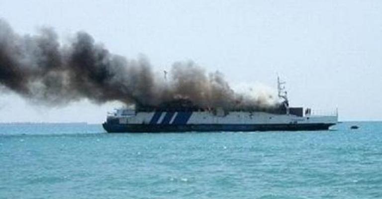 حريق باخرة نرويجية في العقبة