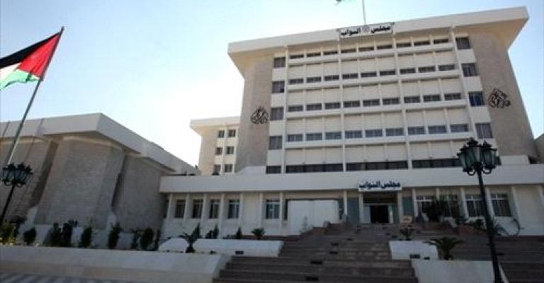 زيادة عدد اللجان النيابية وتمكين الكتل في النظام الداخلي