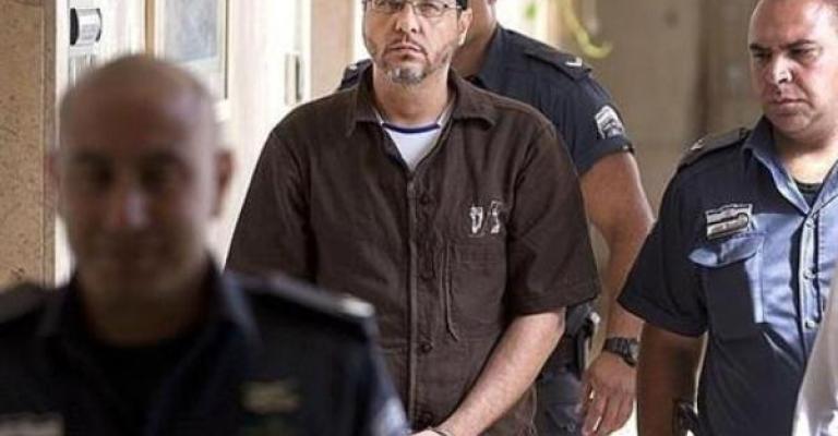 الأسير البرغوثي: استمرار الإضراب ومؤلفات من قبر الانفرادي