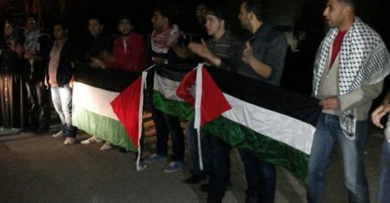 اعتصام أمام السفارة الإسرائيلية احتجاجا على تقسيم الأقصى وقمع الأسرى اعتصام أمام السفارة الإسرائيلية احتجاجا على تقسيم الأقصى وقمع الأسرى