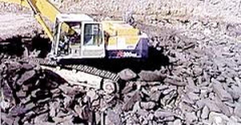 الكشف عن 660 مليون طن من الصخر الزيتي جنوب عمان