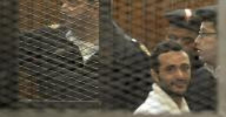 مصر: حكم بحبس 3 نشطاء ليبراليين