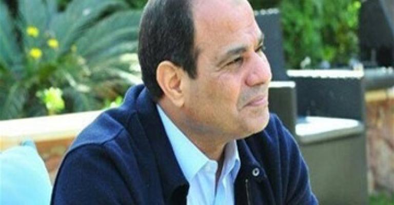 السيسي يتقدم باوراق ترشيحه للانتخابات الرئاسية المصرية
