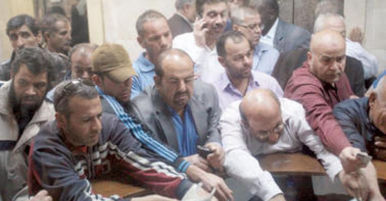 20 الف معترض على دعم المحروقات