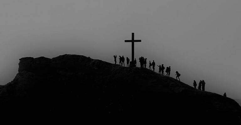 وضع اللمسات الأخيرة على "المغطس" استعداداً لزيارة البابا