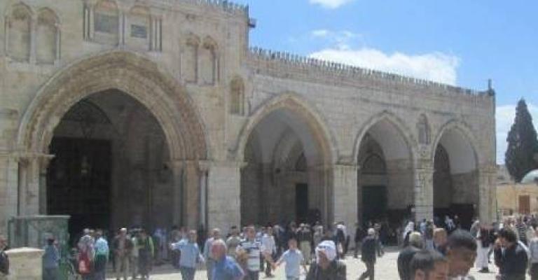 "مجابهة التطبيع" تندد بفتوى "زيارة الأقصى تحت الاحتلال" "مجابهة التطبيع" تندد بفتوى "زيارة الأقصى تحت الاحتلال"