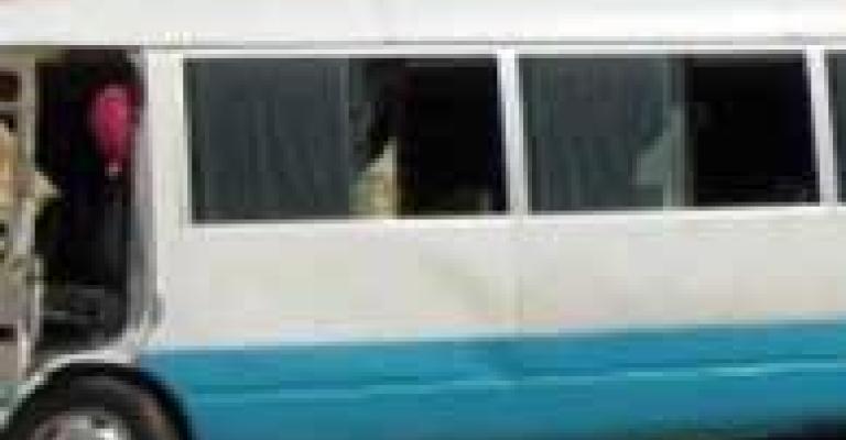 15 إصابة إثر تدهور حافلة بالكورة