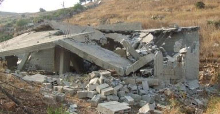 الرصيفة: مواطنون يحتجون على هدم بيوت اقيمت على أرض خزينة الرصيفة: مواطنون يحتجون على هدم بيوت اقيمت على أرض خزينة