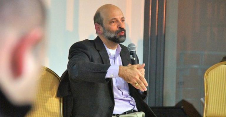 الرزاز: بيع الرخص والترددات بقطاع الاتصالات هو بيع لثروة وطنية غير مرئية