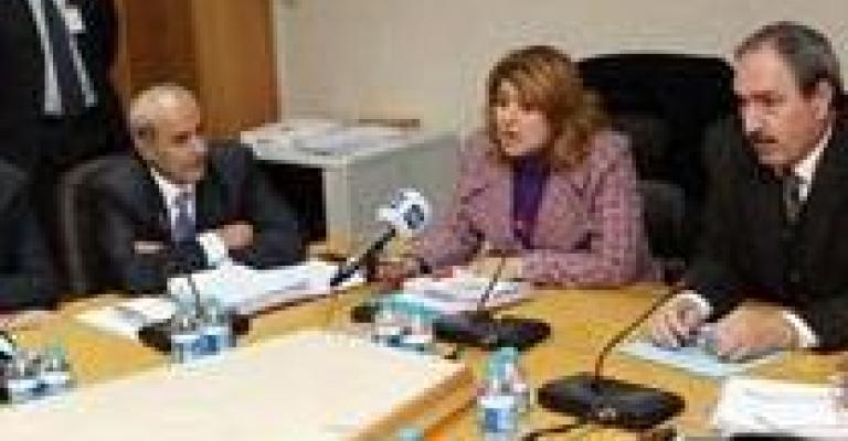 التحقيق بظروف اعتقال مواطن ونشر صورته