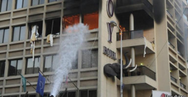 لبنان: تفجير انتحاري في فندق في بيروت