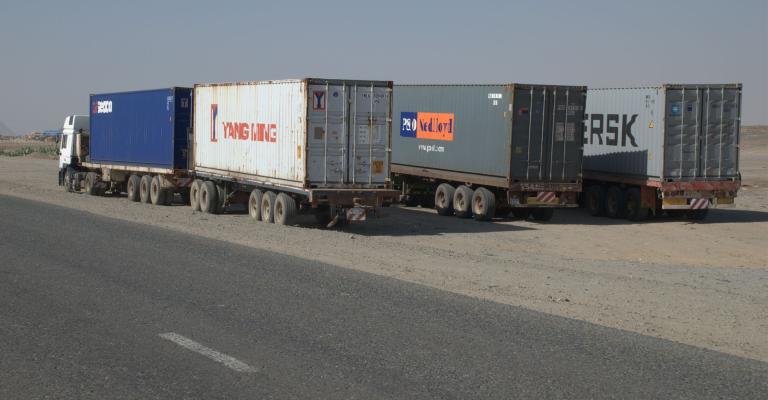 اخضاع سائقي النقل البري لدورات تدريبية 