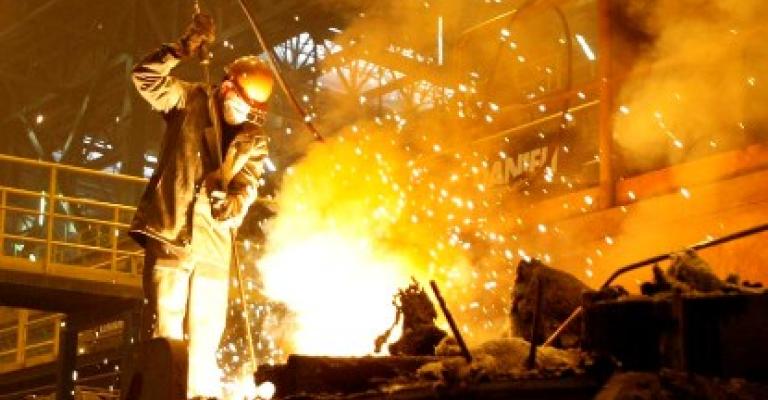 اغلاق أول مصنع حديد بالأردن وتسريح 88 عاملاً اغلاق أول مصنع حديد بالأردن وتسريح 88 عاملاً