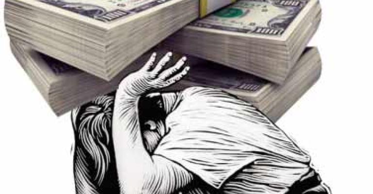 ارتفاع الدين العام  5%  