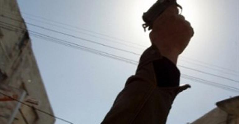 الحياصات: اصابات وقتلى خلال الاشهر الماضية جراء اطلاق العيارات النارية بالمناسبات الحياصات: اصابات وقتلى خلال الاشهر الماضية جراء اطلاق العيارات النارية بالمناسبات