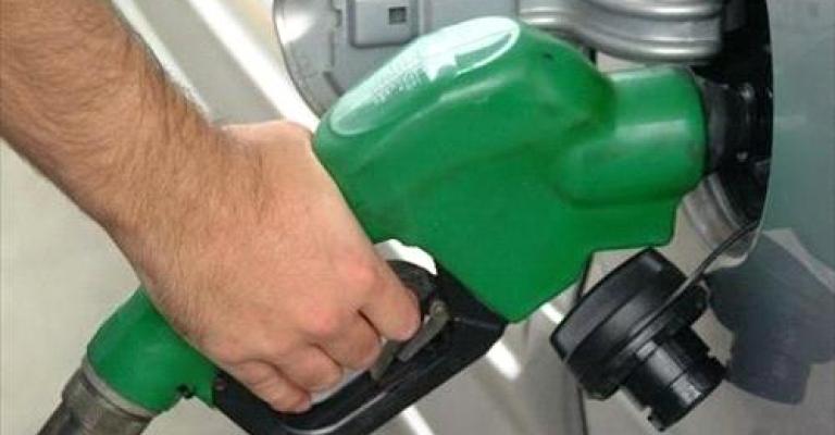  لا تغيير على آلية دعم المحروقات رغم تراجع أسعار النفط