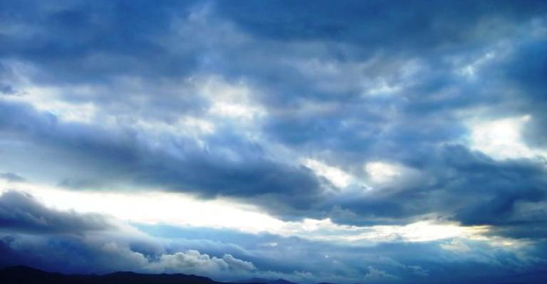 طقس غائم الاثنين وبارد الثلاثاء 