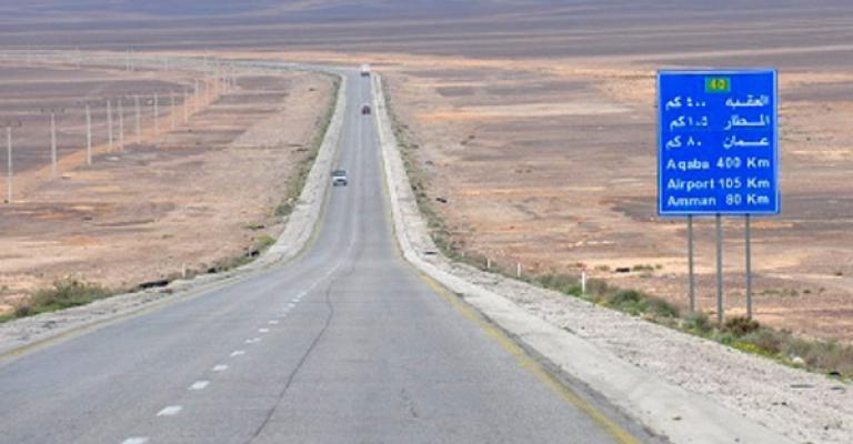 الازرق: وفاة سعودي واصابة عائلته بحادث سير