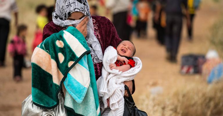 الفقر يضع حديثو الولادة والرضع من اللاجئين تحت الخطر