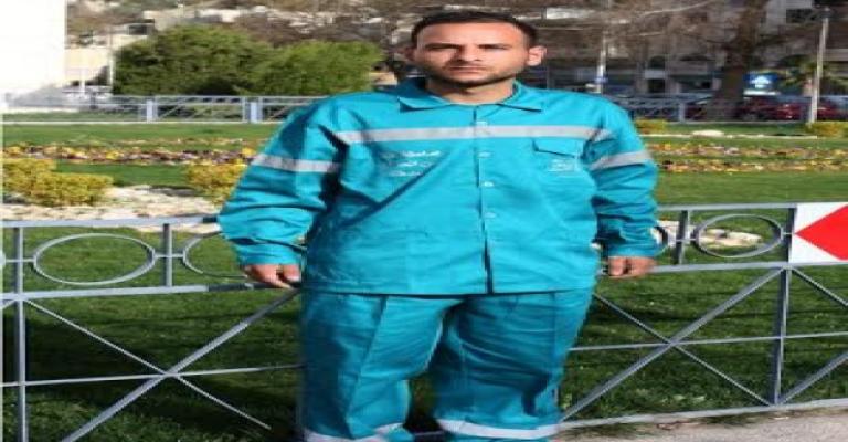 الأمانة تعتمد الأخضر الزيتي لونا جديدا لزي عمال الوطن