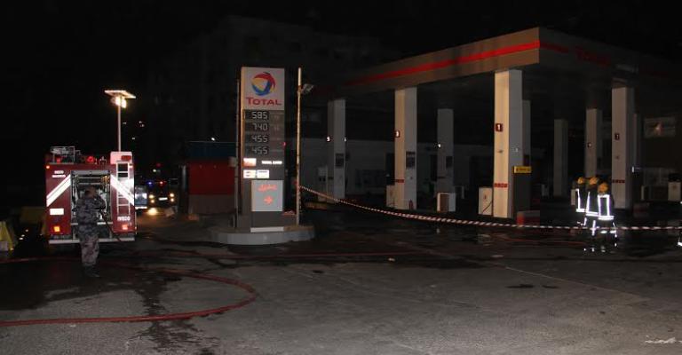 تسرب بنزين من محطة محروقات في عمان