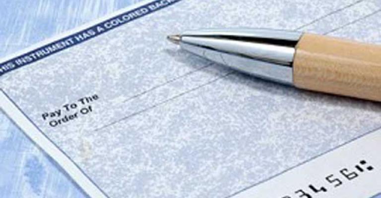 133 ألف شيك معاد حتى نهاية آذار