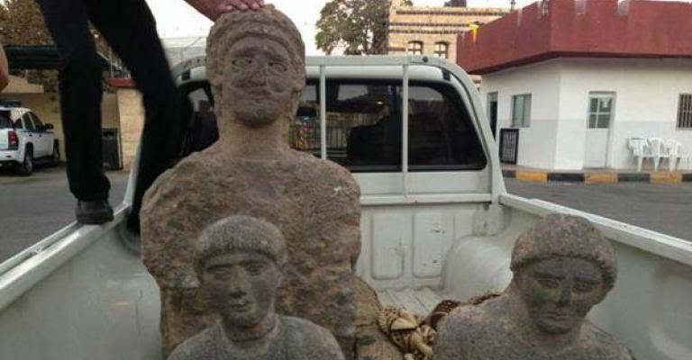 الرصيفة: احباط محاولة بيع تمثال أثري الرصيفة: احباط محاولة بيع تمثال أثري