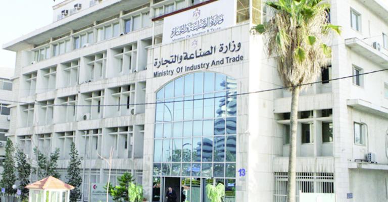 الصناعة: إجازة تفريغ الشحنة البولندية بناء على فحص ظاهري