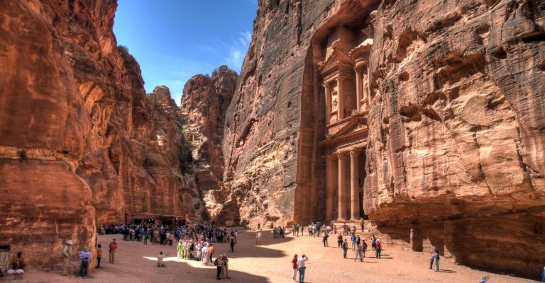 انخفاض عدد زوار المملكة بنسبة 12.5%