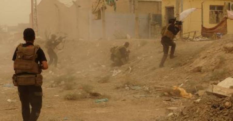 العراق: الجيش ينشر دبابات في محيط الرمادي