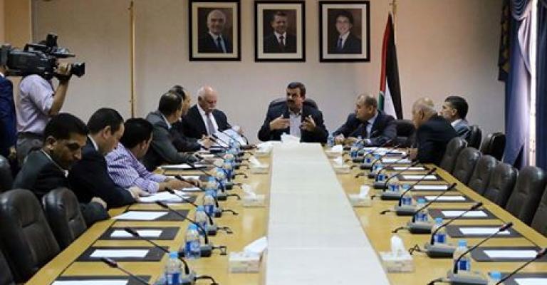 المشتركة النيابية تقر قانون الأحزاب