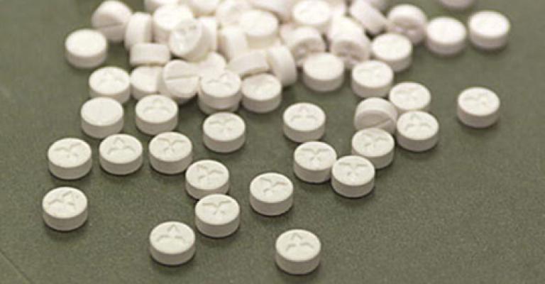 منع تهريب مخدرات بمعلبات فارغة إلى الخارج