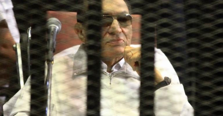 إعادة محاكمة مبارك بقضية "قتل المتظاهرين"