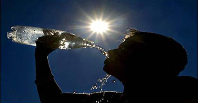 طقس صيفي والحرارة أعلى من المعدل طقس صيفي والحرارة أعلى من المعدل