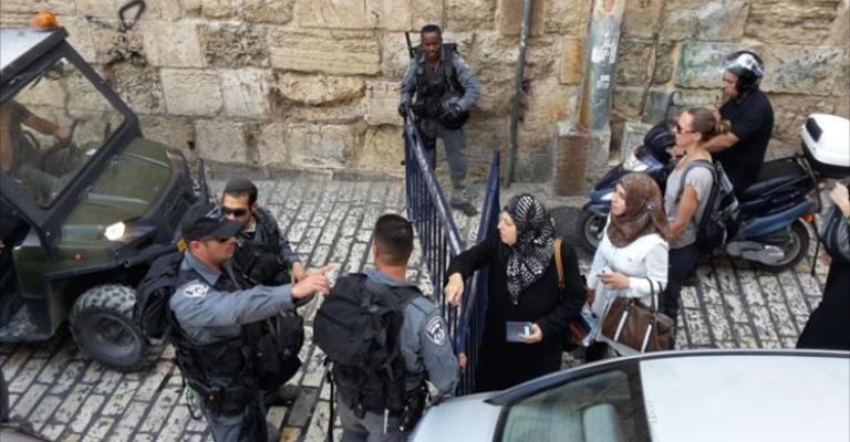 إجراءات مشددة على دخول النساء للأقصى إجراءات مشددة على دخول النساء للأقصى