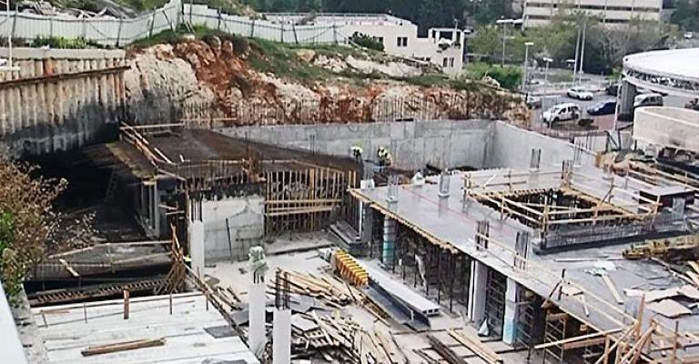 الاحتلال يعتزم بناء حديقة على 1300 دونم بالقدس