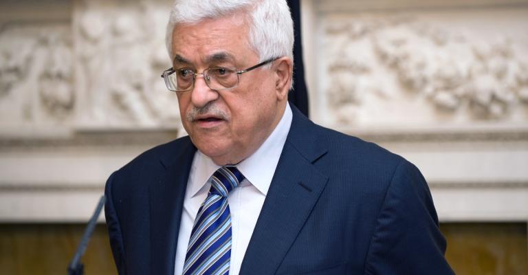استقالة "عباس" من اللجنة التنفيذية لمنظمة التحرير