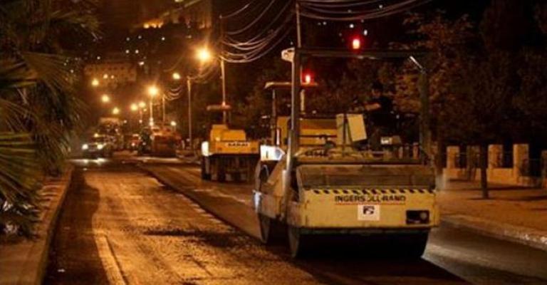 أعمال تعبيد ليلية لشوارع العاصمة الجمعة