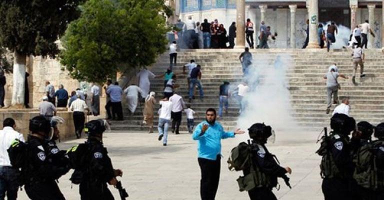 "عودة" تدعو للنفير العام من أجل الأقصى