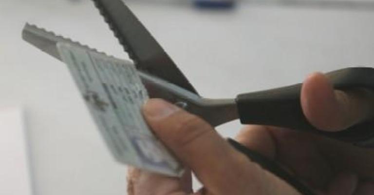 مركز القدس يوجه مذكرة للنواب بشأن قانون الانتخاب