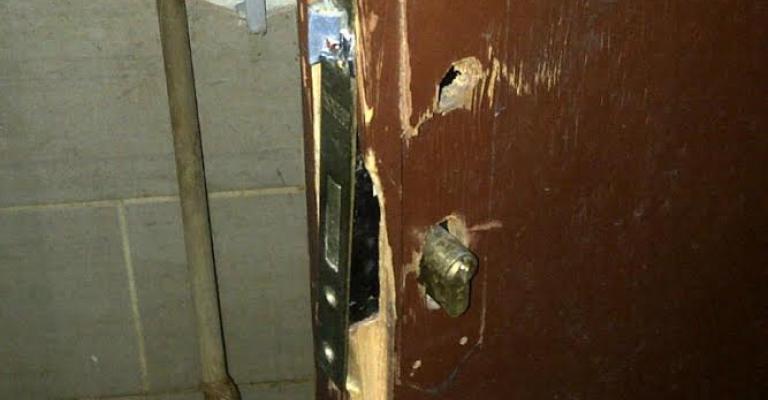 الأمن: القبض على سارق 22 منزل و10 مركبات في عمّان الأمن: القبض على سارق 22 منزل و10 مركبات في عمّان